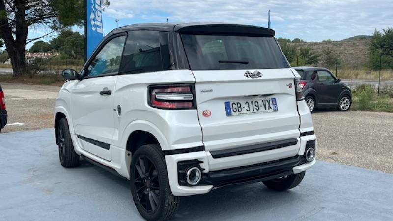 Concession voiture sans permis pour achat Superbe LIGIER Js 60 Ultimate DCI à Brignoles