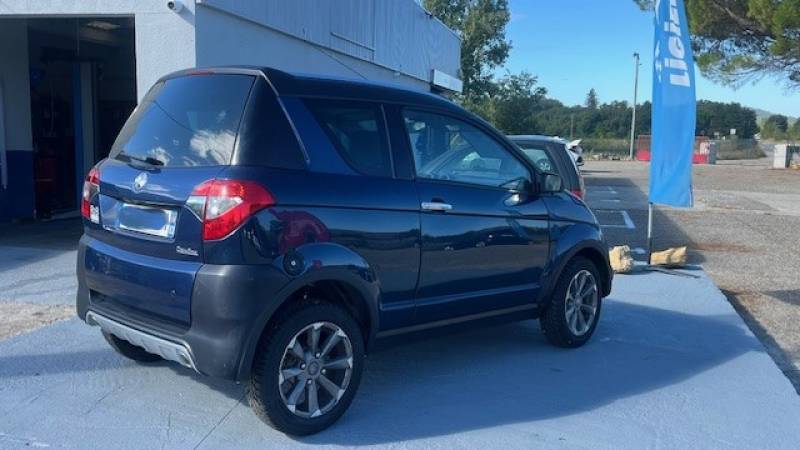 Acheter voiture sans permis d'occasion Aixam Crossline à Brignoles Var